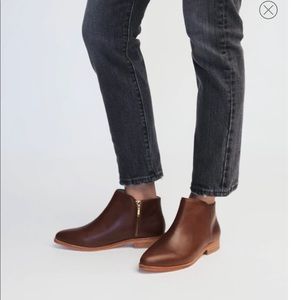 Gorgeous, never worn Nisolo Lana Boot in Brandy